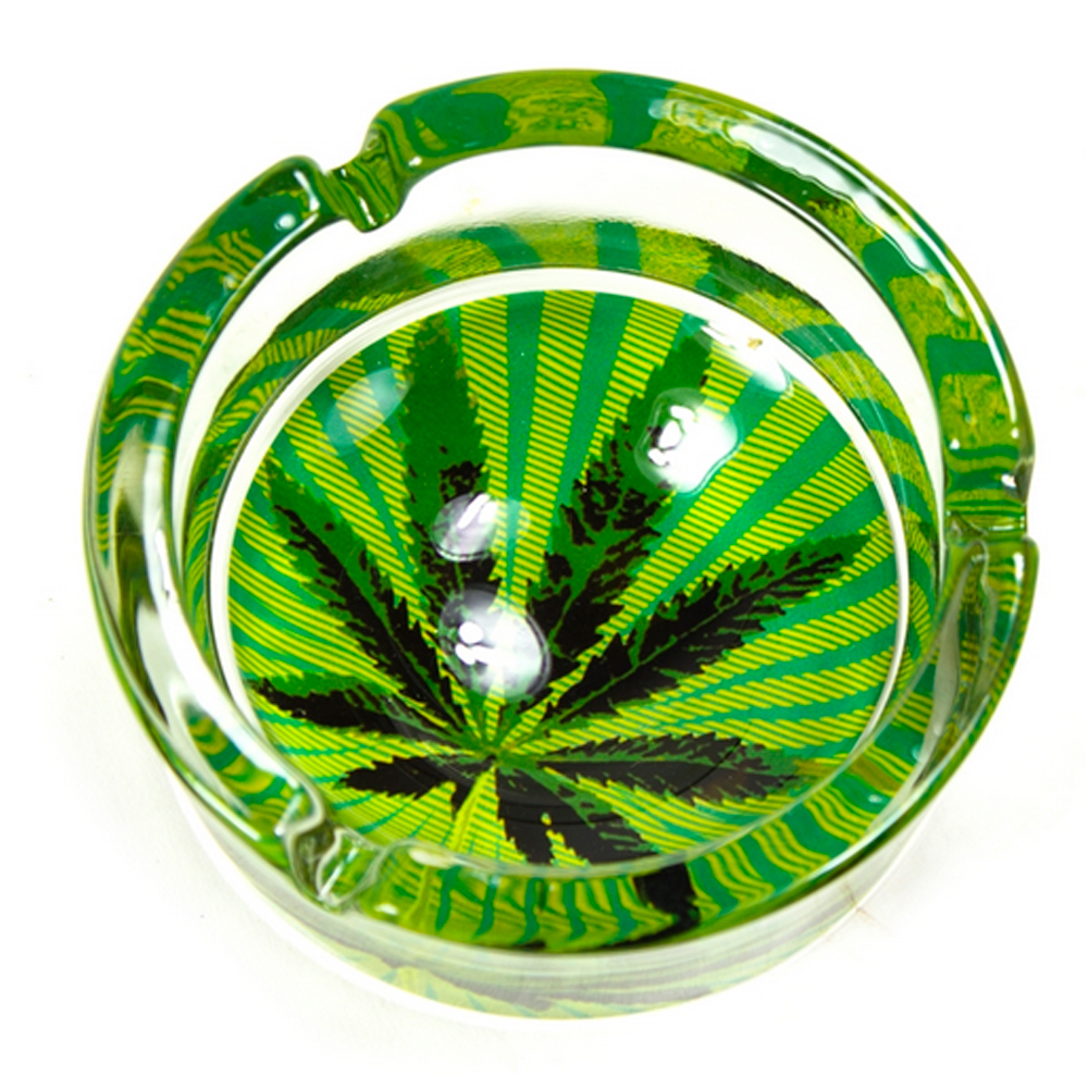 1 x Marijuana Leaf Glass Ashtray Smoke Weed Cannabis Pot 420 Design